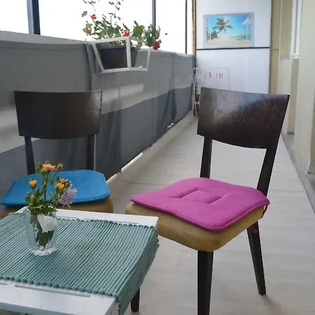 Apartment Happy Vacation 2 *